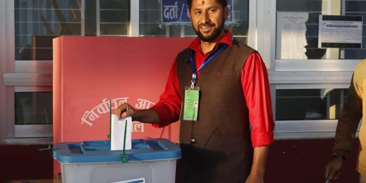 ३४ हजार बढी मतान्तरसहित रवि लामिछाने विजयी