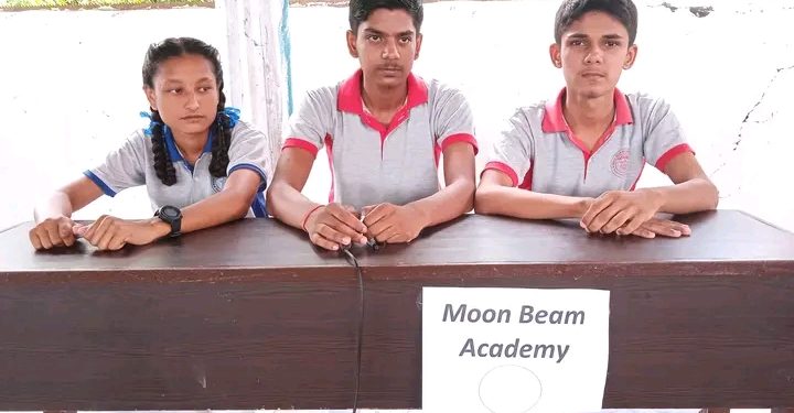 अब्बल विधालय मुनबिम एकेडेमी; नगरस्तरीय हाजिरी जवाफ प्रतियोगिता मुनबिमकै पोल्टामा