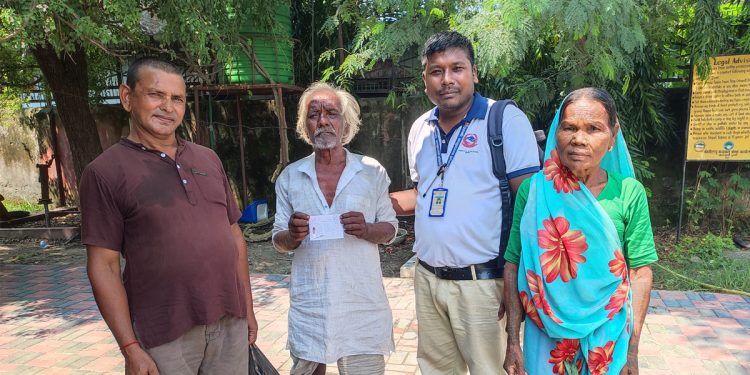 ७५ बर्षीया बृद्धाले पाए नेपाली नागरिकता