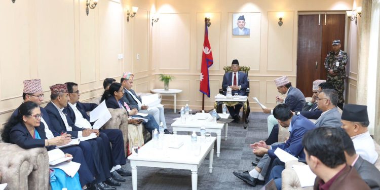 जनताका लागि राजनीतिज्ञ र कर्मचारीले जोखिम मोल्न तयार हुनुपर्छ : प्रधानमन्त्री