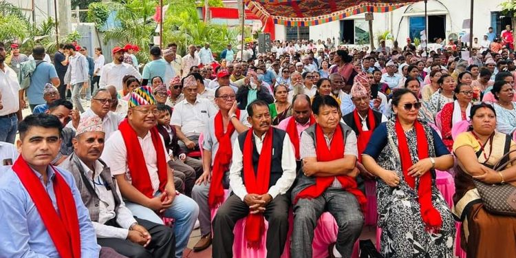 एमाले सुनसरी अधिवेशनमा विधानको व्यवस्थाविपरीत प्रतिनिधि नराख्न केन्द्रको निर्देशन