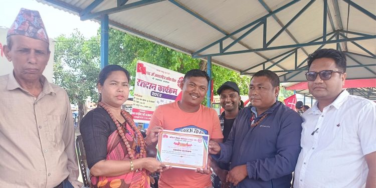 अखिल नेपाल यातायात मजदुर संघद्वारा रामधुनीमा रक्तदान कार्यक्रम सम्पन्न