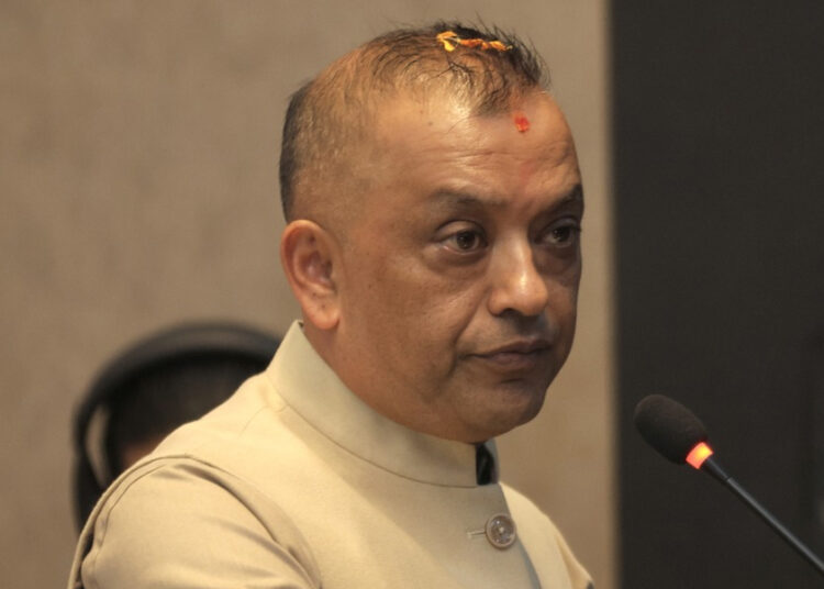 अप्रत्याशित पराजयपछि नैतिक जिम्मेवारी लिँदै गगन थापाले दिए राजीनामा