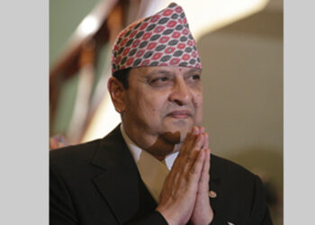 पोखरामा पूर्वराजा ज्ञानेन्द्र शाहको परिवार