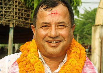 इनरुवा नगरपालिकाले बाढीपीडितका लागि ५० लाख दिने